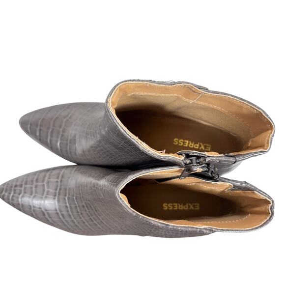 Express Size 6 Gray Croc Embossed Ankle Boots Block Heel Pointed Toe Zipper - Picture 7 of 10